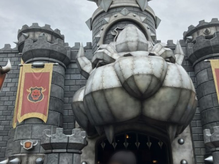 クッパ城もでかい